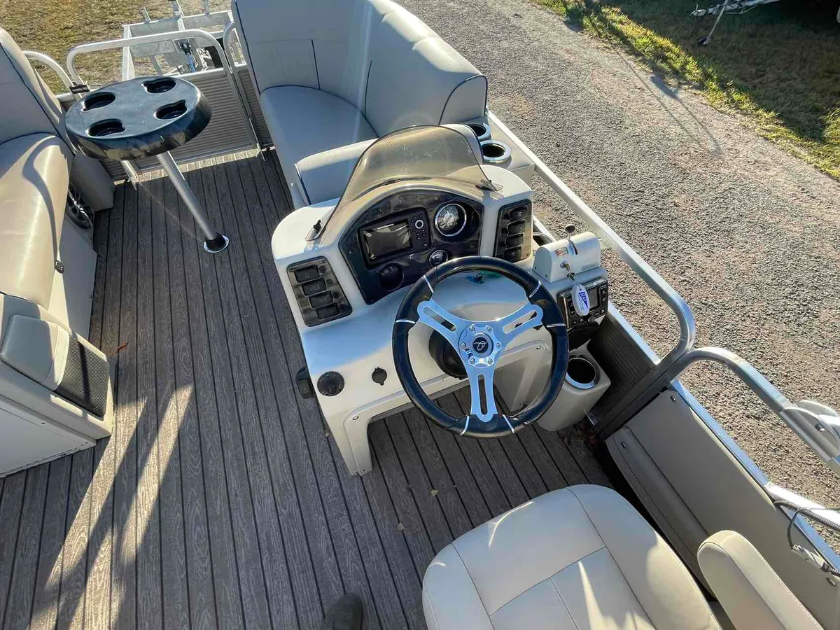 dummy-boat-img