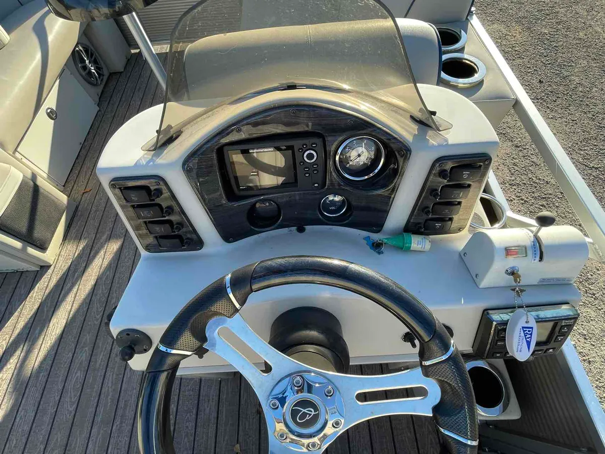 dummy-boat-img