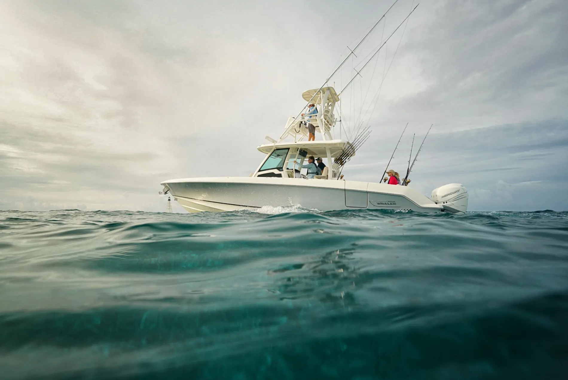 New 2027 Boston whaler 380 Outrage for Sale | Vancouver, BC | M&P Yacht Centre | 68e40e65ae357479a20e7d75