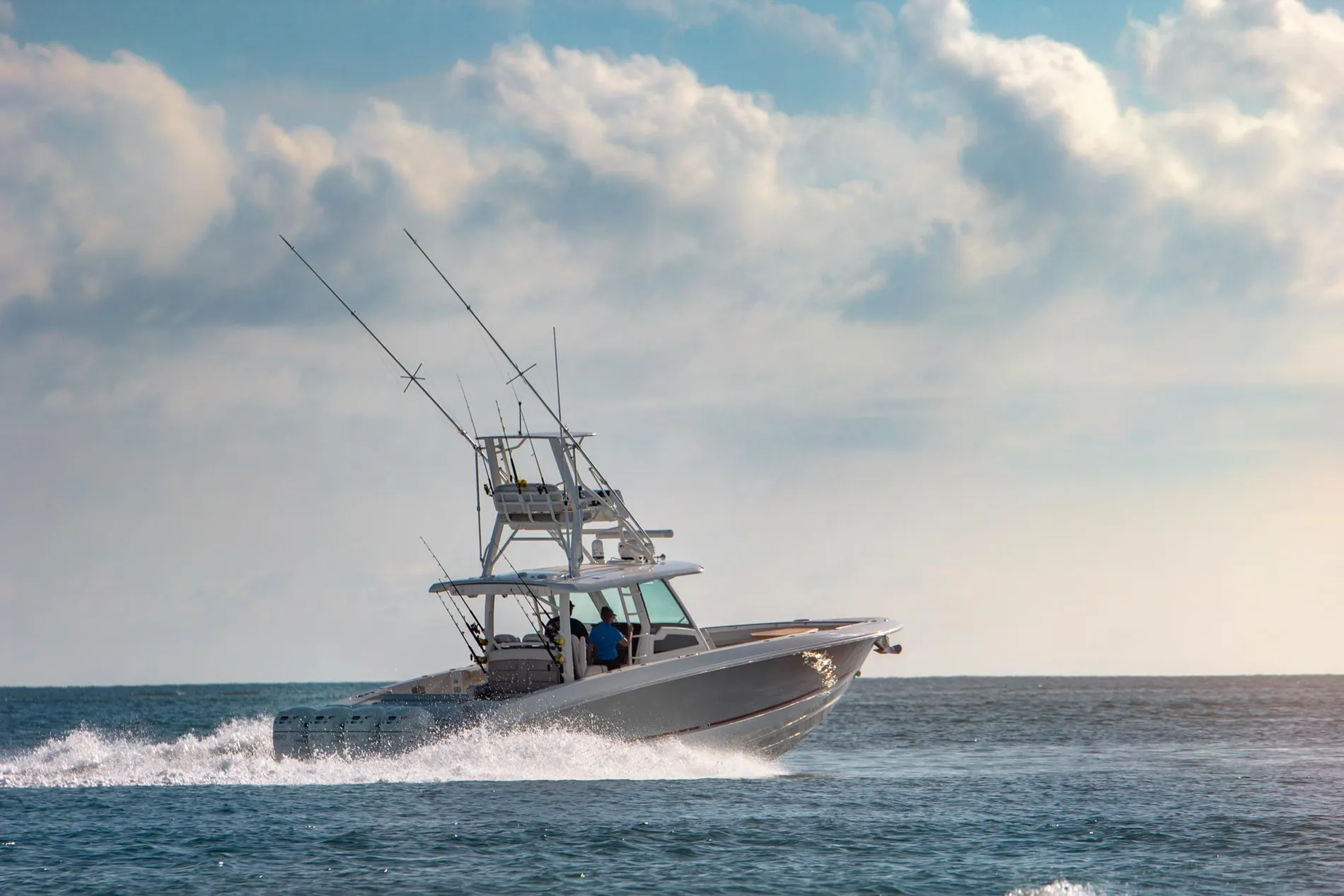 New 2027 Boston whaler 380 Outrage for Sale | Vancouver, BC | M&P Yacht Centre | 68e40e65ae357479a20e7d75