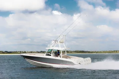 New 2027 Boston whaler 380 Outrage for Sale | Vancouver, BC | M&P Yacht Centre | 68e40e65ae357479a20e7d75