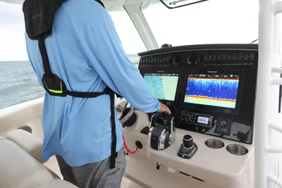 New 2027 Boston whaler 380 Outrage for Sale | Vancouver, BC | M&P Yacht Centre | 68e40e65ae357479a20e7d75