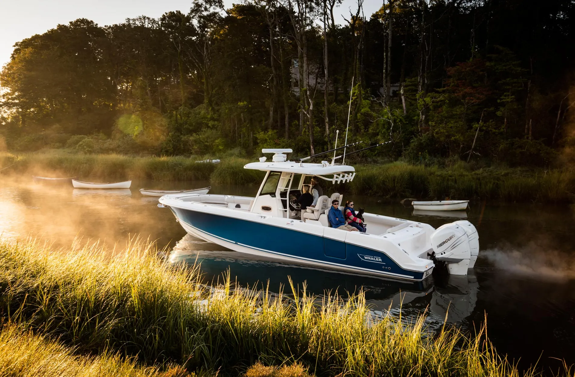 New 2027 Boston whaler 330 Outrage for Sale | Vancouver, BC | M&P Yacht Centre | 68e40ec82fc02dad3400f4cf