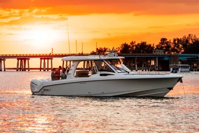 New 2027 Boston whaler 350 Realm for Sale | Vancouver, BC | M&P Yacht Centre | 68e40f17e832bfeafd03be1e