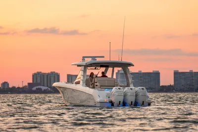 New 2027 Boston whaler 350 Realm for Sale | Vancouver, BC | M&P Yacht Centre | 68e40f17e832bfeafd03be1e