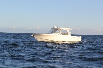 New 2027 Boston whaler 350 Realm for Sale | Vancouver, BC | M&P Yacht Centre | 68e40f17e832bfeafd03be1e