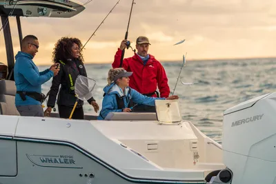 New 2027 Boston whaler 360 Outrage for Sale | Vancouver, BC | M&P Yacht Centre | 68e41eab379af45d9002e6cd