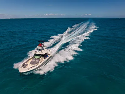 New 2027 Boston whaler 360 Outrage for Sale | Vancouver, BC | M&P Yacht Centre | 68e41eab379af45d9002e6cd
