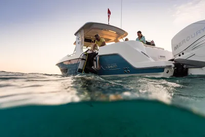 New 2027 Boston whaler 420 Outrage for Sale | Vancouver, BC | M&P Yacht Centre | 68e41f268d2f5380f90ebe8b