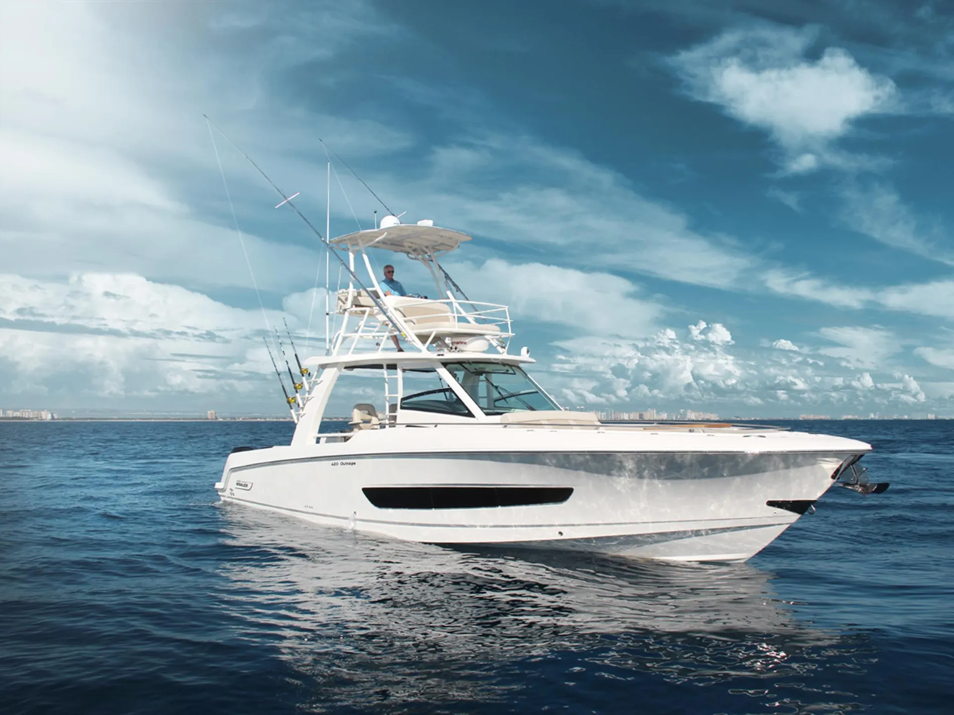 New 2027 Boston whaler 420 Outrage for Sale | Vancouver, BC | M&P Yacht Centre | 68e41f268d2f5380f90ebe8b