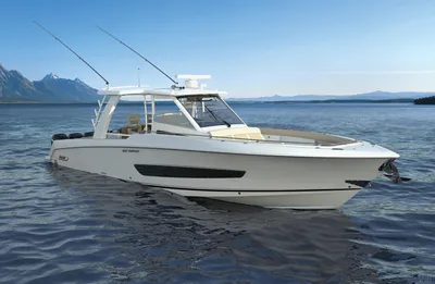 New 2027 Boston whaler 420 Outrage for Sale | Vancouver, BC | M&P Yacht Centre | 68e41f268d2f5380f90ebe8b