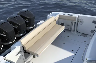 New 2027 Boston whaler 420 Outrage for Sale | Vancouver, BC | M&P Yacht Centre | 68e41f268d2f5380f90ebe8b