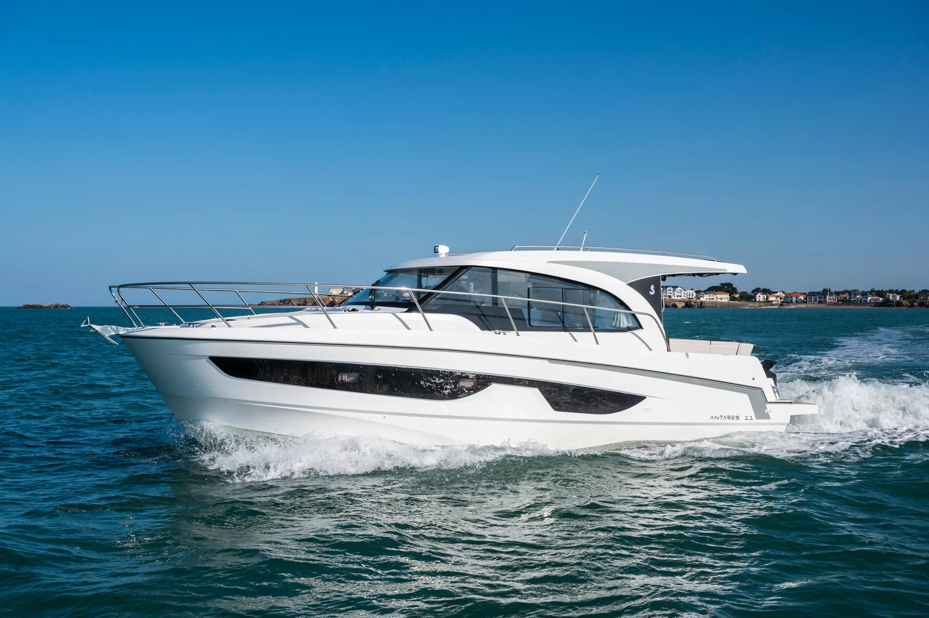 New 2027 Beneteau Antares 11 for Sale | Vancouver, BC | M&P Yacht Centre | 68e42ae742010b2acd08b25c