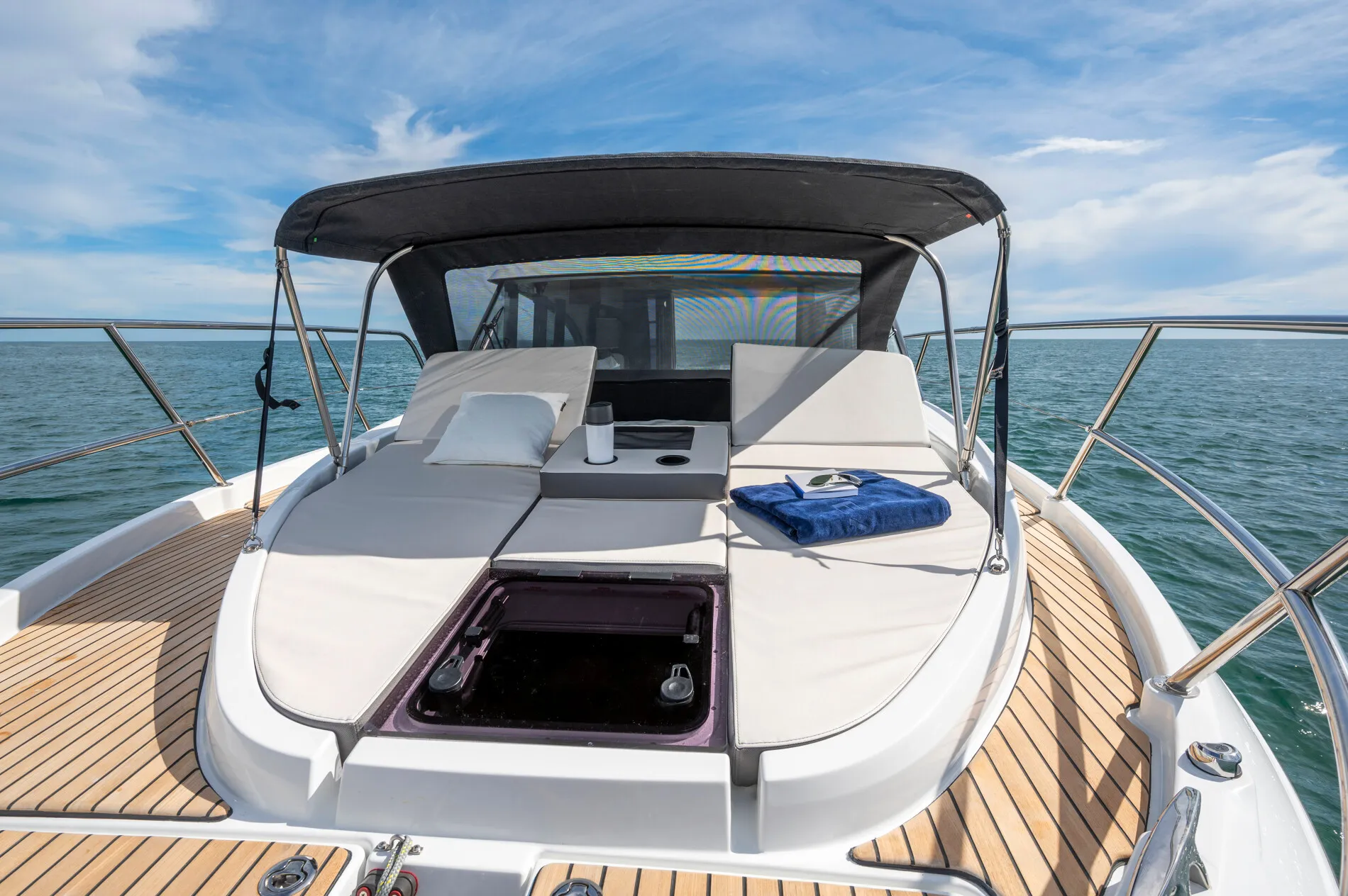 New 2027 Beneteau Antares 11 for Sale | Vancouver, BC | M&P Yacht Centre | 68e42ae742010b2acd08b25c