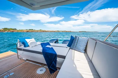 New 2027 Beneteau Antares 11 for Sale | Vancouver, BC | M&P Yacht Centre | 68e42ae742010b2acd08b25c