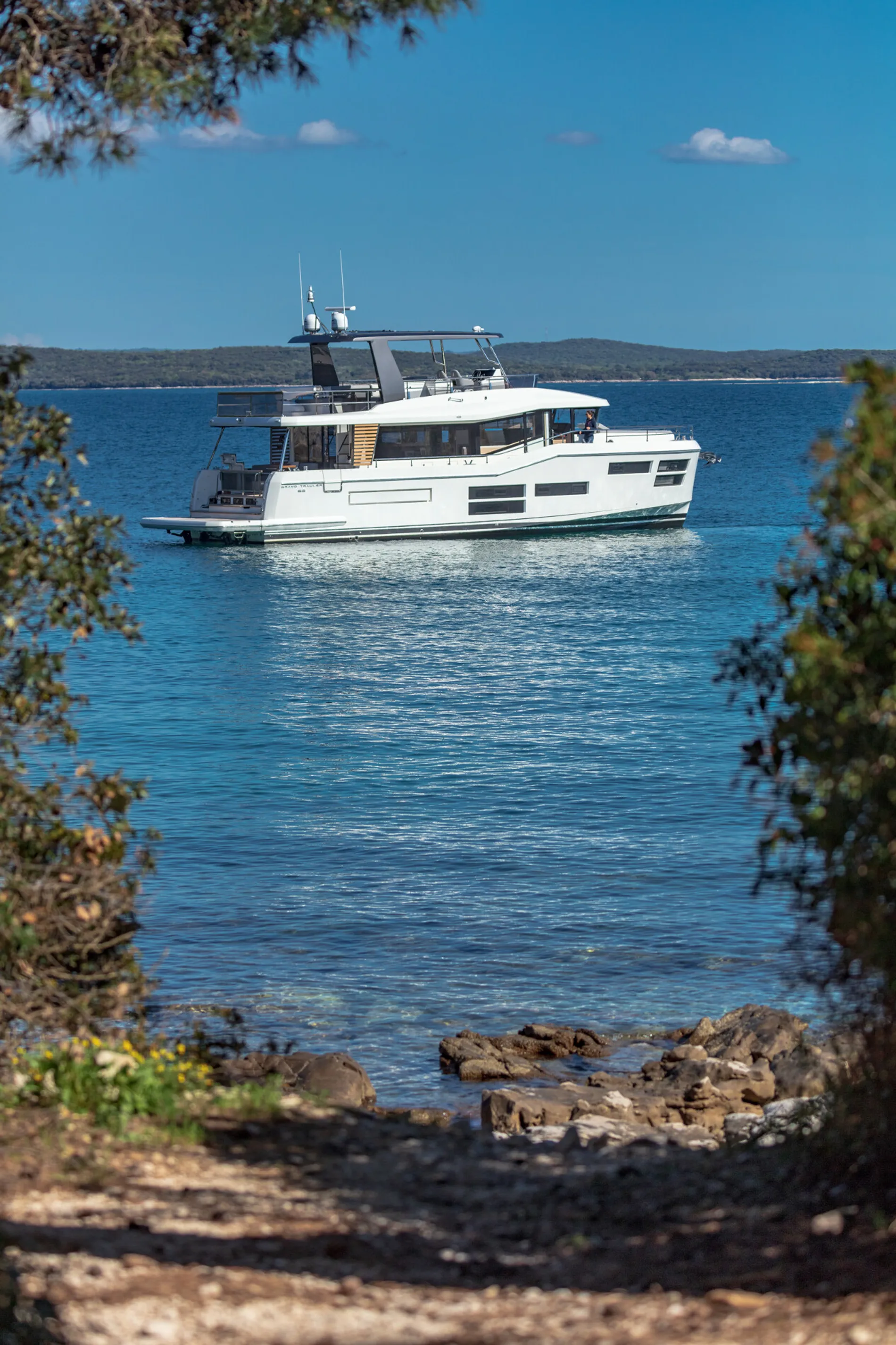 New 2027 Beneteau Grand Trawler 62 for Sale | Vancouver, BC | M&P Yacht Centre | 68e42e7ece8a6771950216fd