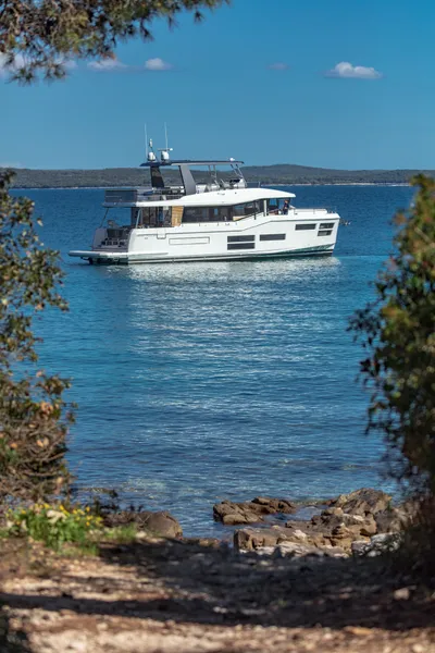 New 2027 Beneteau Grand Trawler 62 for Sale | Vancouver, BC | M&P Yacht Centre | 68e42e7ece8a6771950216fd