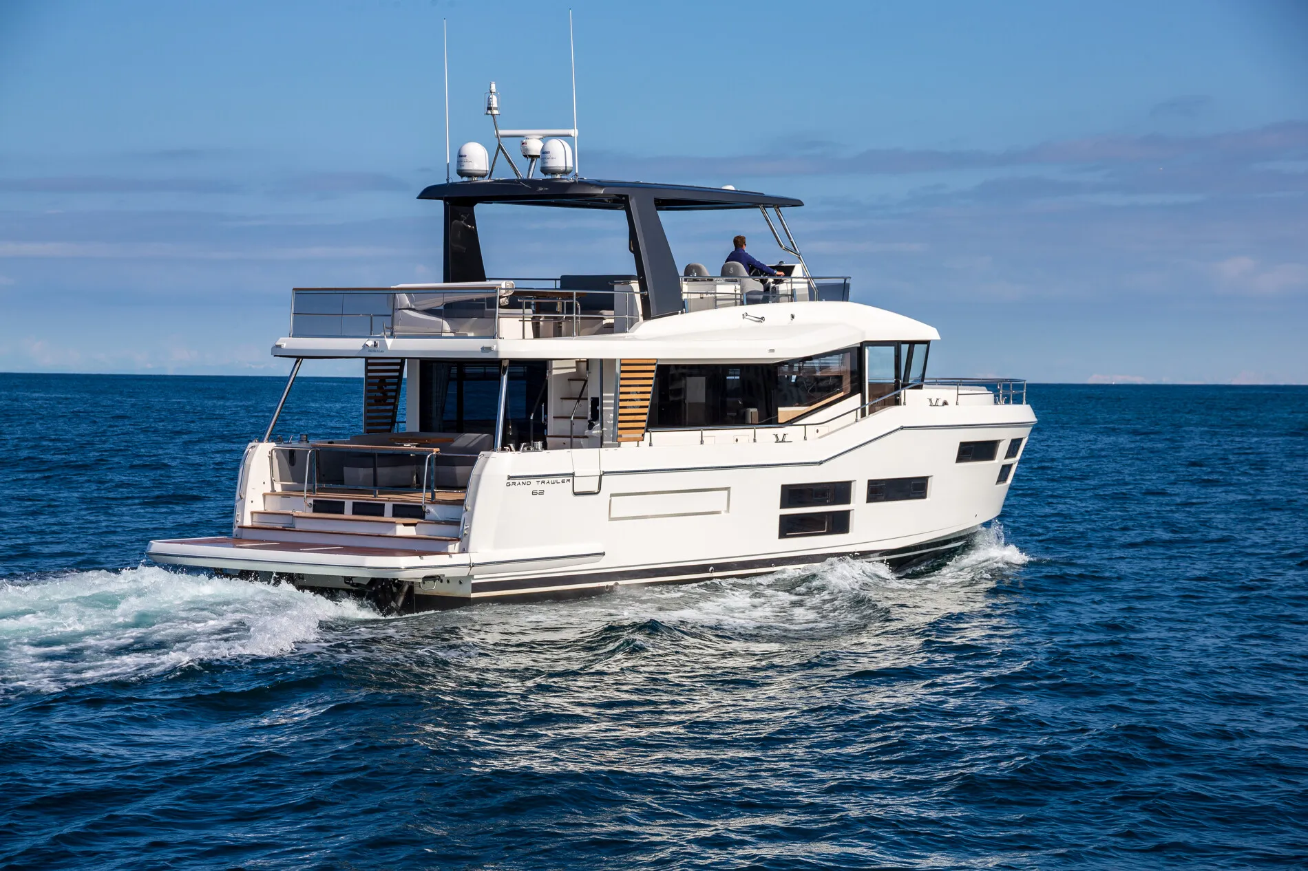 New 2027 Beneteau Grand Trawler 62 for Sale | Vancouver, BC | M&P Yacht Centre | 68e42e7ece8a6771950216fd