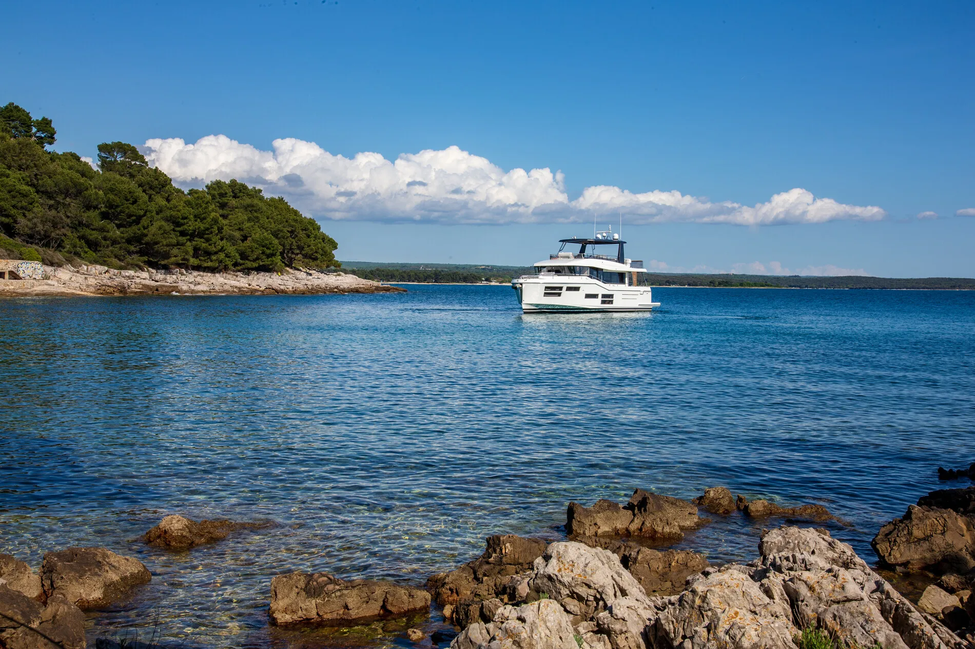 New 2027 Beneteau Grand Trawler 62 for Sale | Vancouver, BC | M&P Yacht Centre | 68e42e7ece8a6771950216fd