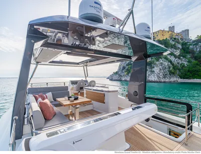 New 2027 Beneteau Grand Trawler 62 for Sale | Vancouver, BC | M&P Yacht Centre | 68e42e7ece8a6771950216fd