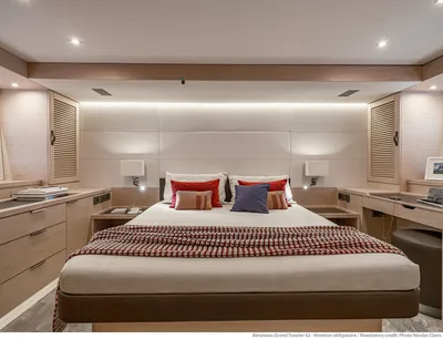 New 2027 Beneteau Grand Trawler 62 for Sale | Vancouver, BC | M&P Yacht Centre | 68e42e7ece8a6771950216fd