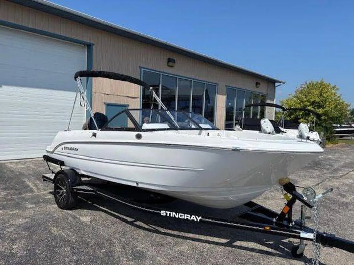 dummy-boat-img
