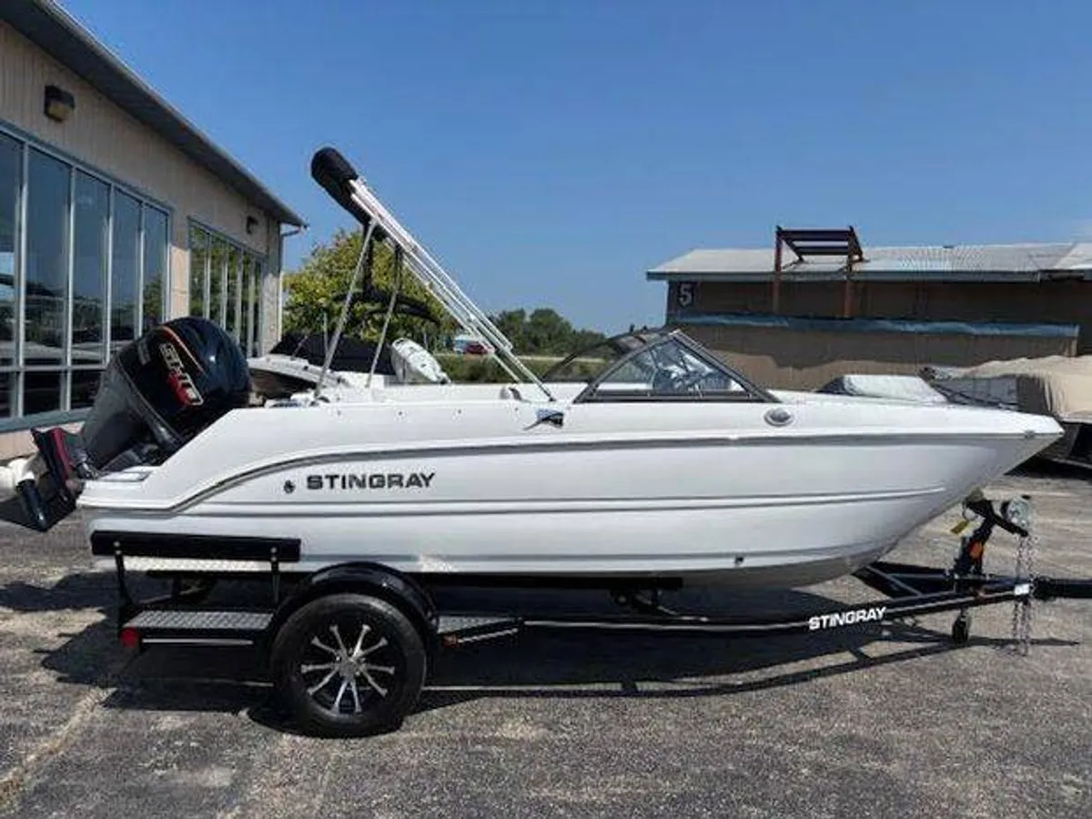 dummy-boat-img