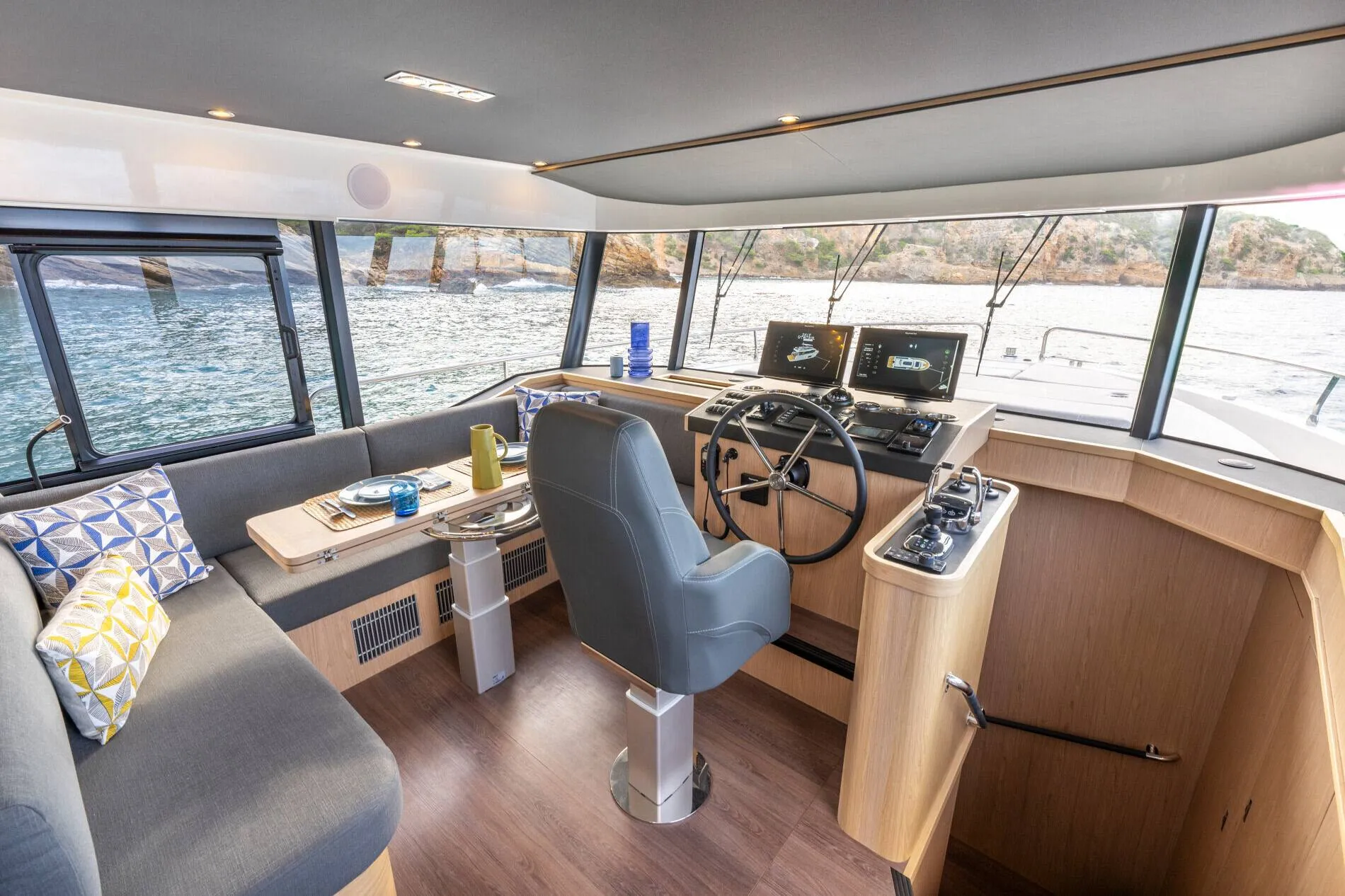 New 2027 Beneteau Swift Trawler 54 for Sale | Vancouver, BC | M&P Yacht Centre | 68eeb2d30d1bd9aea40800f4