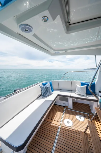 New 2027 Beneteau Antares 11 Fly for Sale | Vancouver, BC | M&P Yacht Centre | 68eeb92eadcb6271450c96c6