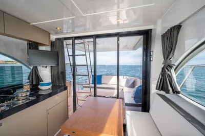 New 2027 Beneteau Antares 11 Fly for Sale | Vancouver, BC | M&P Yacht Centre | 68eeb92eadcb6271450c96c6