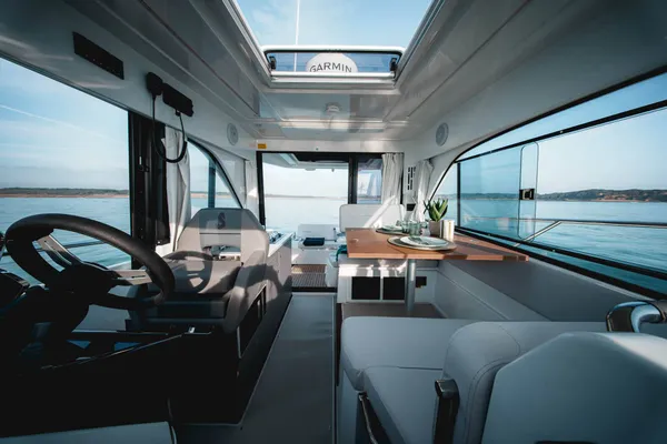 2027 Beneteau Antares 9 -9