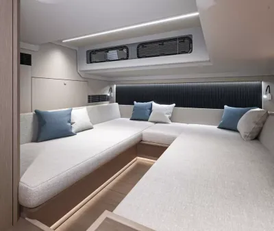 New 2027 Beneteau Gran Turismo 40 for Sale | Vancouver, BC | M&P Yacht Centre | 68eec2b4882e7cc8780d63ba
