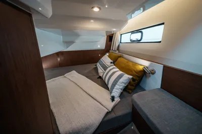 New 2027 Beneteau Antares 9 for Sale | Vancouver, BC | M&P Yacht Centre | 68f007bd1745f47b3a02fa3f