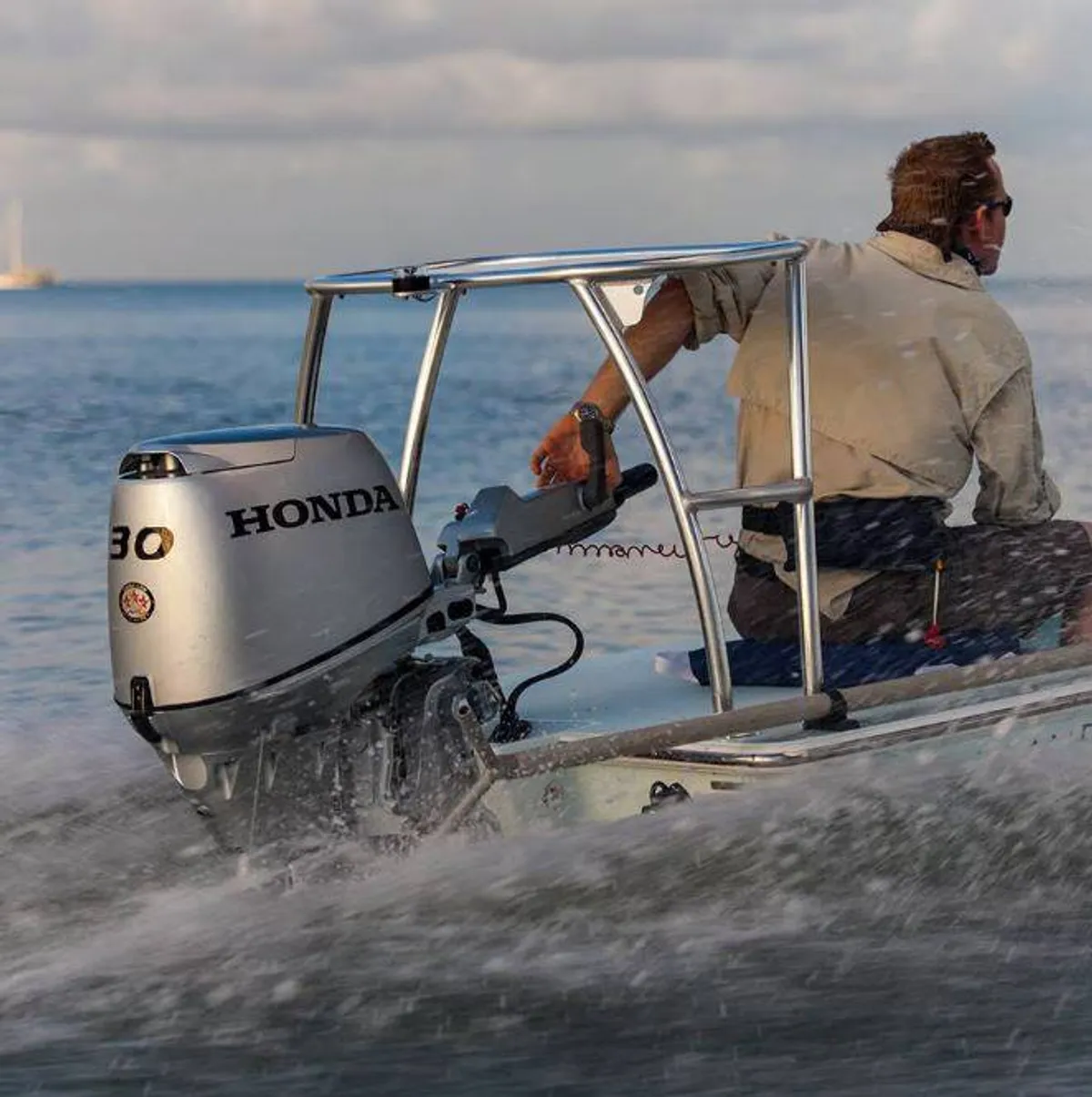 dummy-boat-img