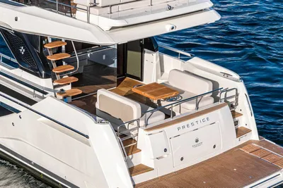 New 2027 Prestige F4.9 for Sale | Vancouver, BC | M&P Yacht Centre | 68f18417ebd120c4b7045e5a