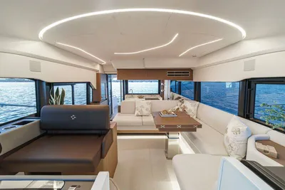 New 2027 Prestige F4.9 for Sale | Vancouver, BC | M&P Yacht Centre | 68f18417ebd120c4b7045e5a
