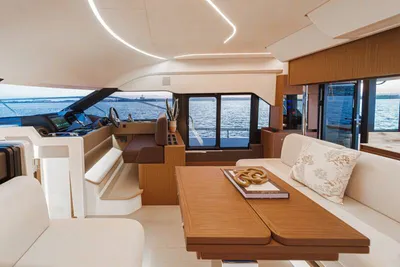 New 2027 Prestige F4.9 for Sale | Vancouver, BC | M&P Yacht Centre | 68f18417ebd120c4b7045e5a