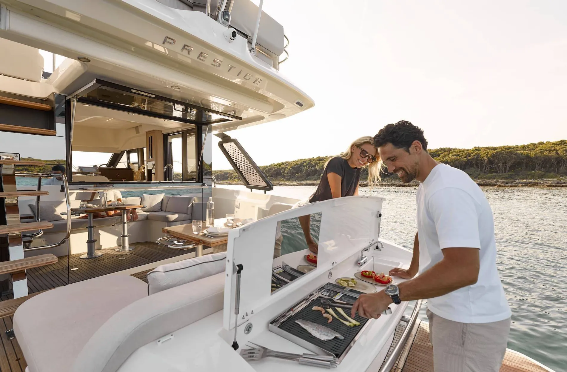 New 2027 Prestige F-LINE: F4.3 for Sale | Vancouver, BC | M&P Yacht Centre | 68f186d2fe8bf9d9b7099245