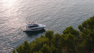 New 2027 Prestige F-LINE: F4.3 for Sale | Vancouver, BC | M&P Yacht Centre | 68f186d2fe8bf9d9b7099245