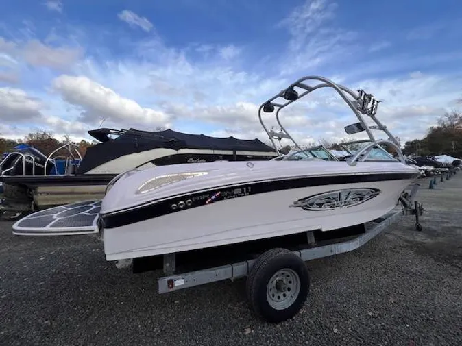 2005 Nautique SV211