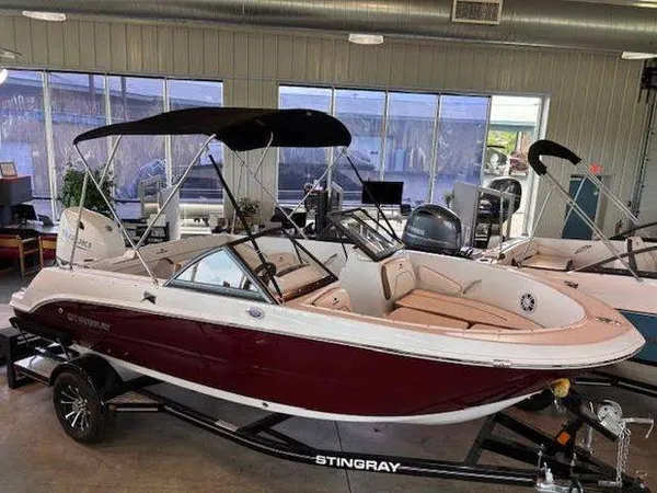 Stingray 172DC Full W/S 2025-2