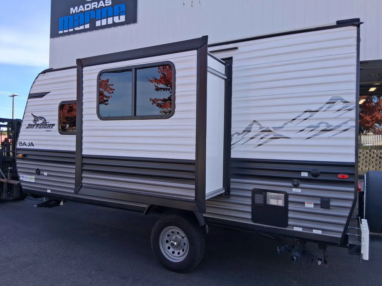   2022 Jayco Jay Flight Baja 183RB-3