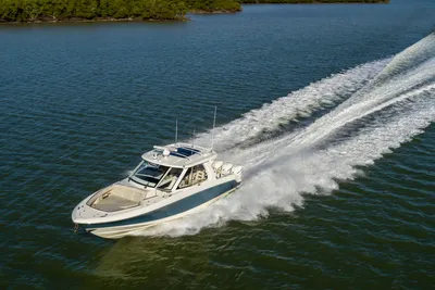 New 2027 Boston whaler 380 Realm for Sale | Vancouver, BC | M&P Yacht Centre | 68fd46596b47bb84de001960
