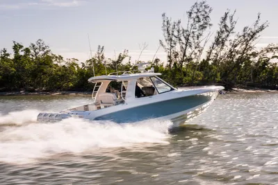 New 2027 Boston whaler 380 Realm for Sale | Vancouver, BC | M&P Yacht Centre | 68fd46596b47bb84de001960