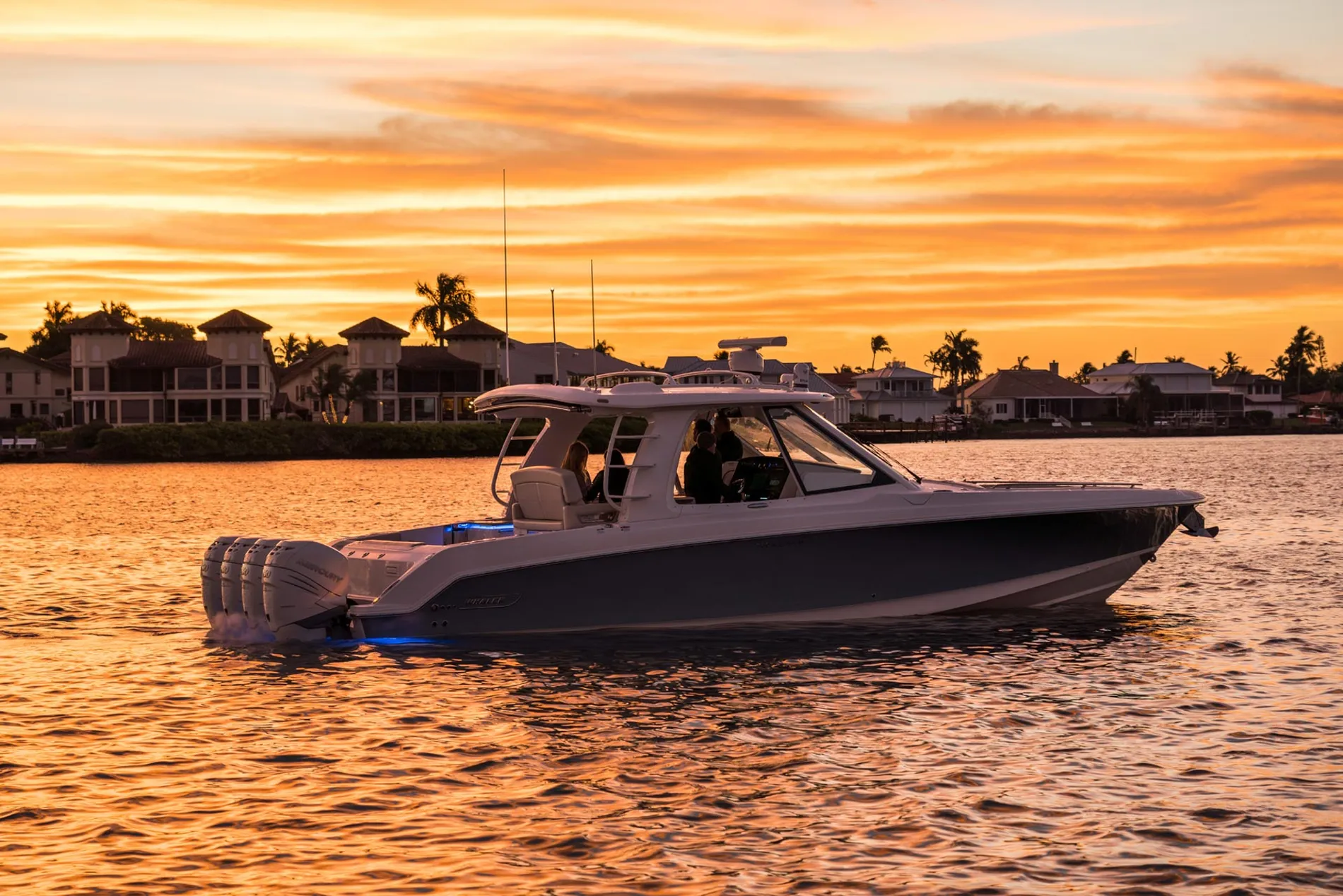 New 2027 Boston whaler 380 Realm for Sale | Vancouver, BC | M&P Yacht Centre | 68fd46596b47bb84de001960