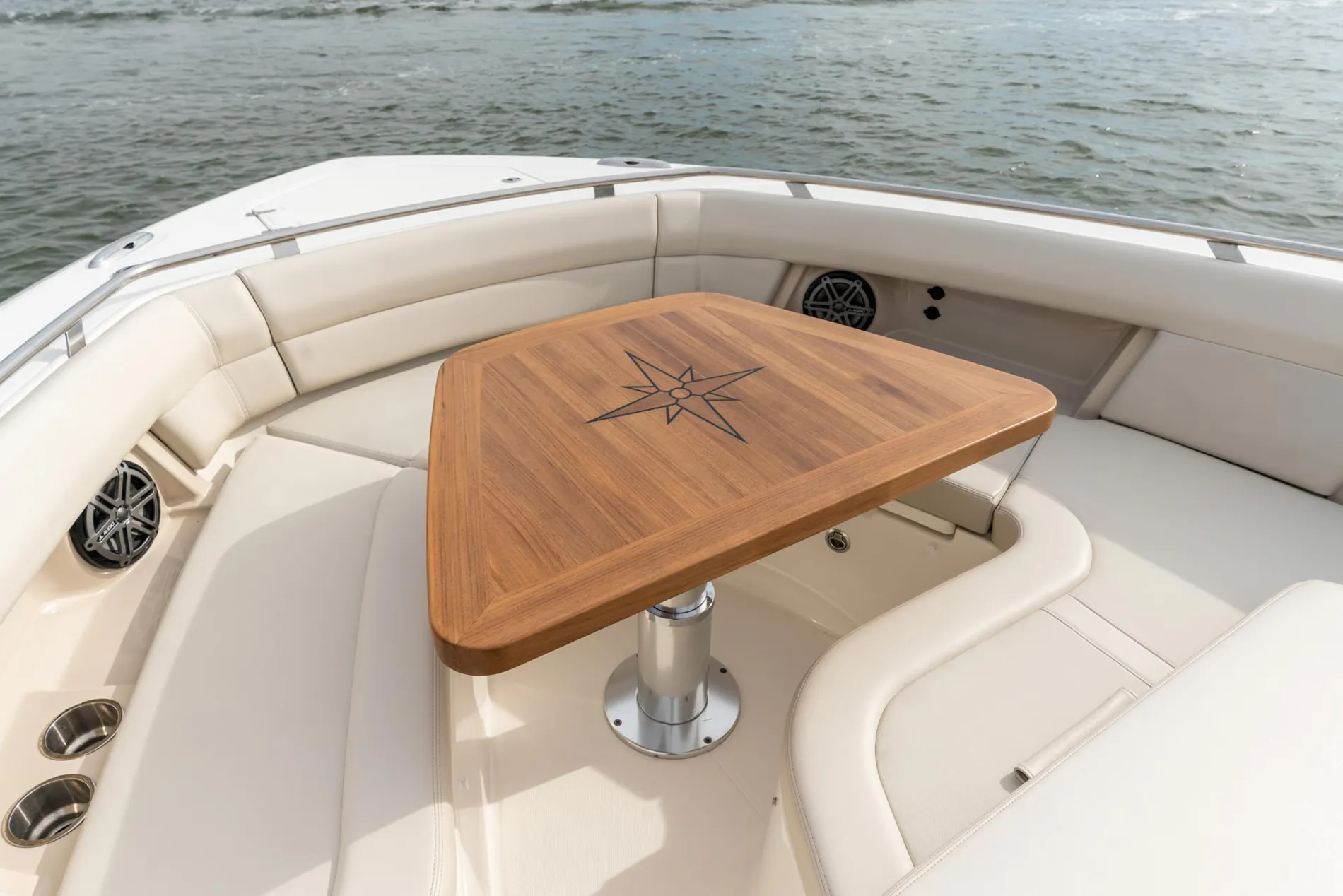 New 2027 Boston whaler 380 Realm for Sale | Vancouver, BC | M&P Yacht Centre | 68fd46596b47bb84de001960