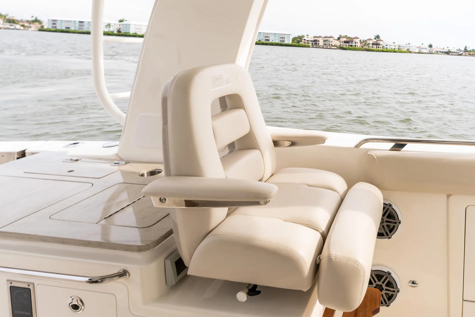 New 2027 Boston whaler 380 Realm for Sale | Vancouver, BC | M&P Yacht Centre | 68fd46596b47bb84de001960