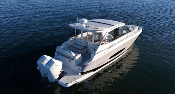 2026 Regal 36 XO detail image 13