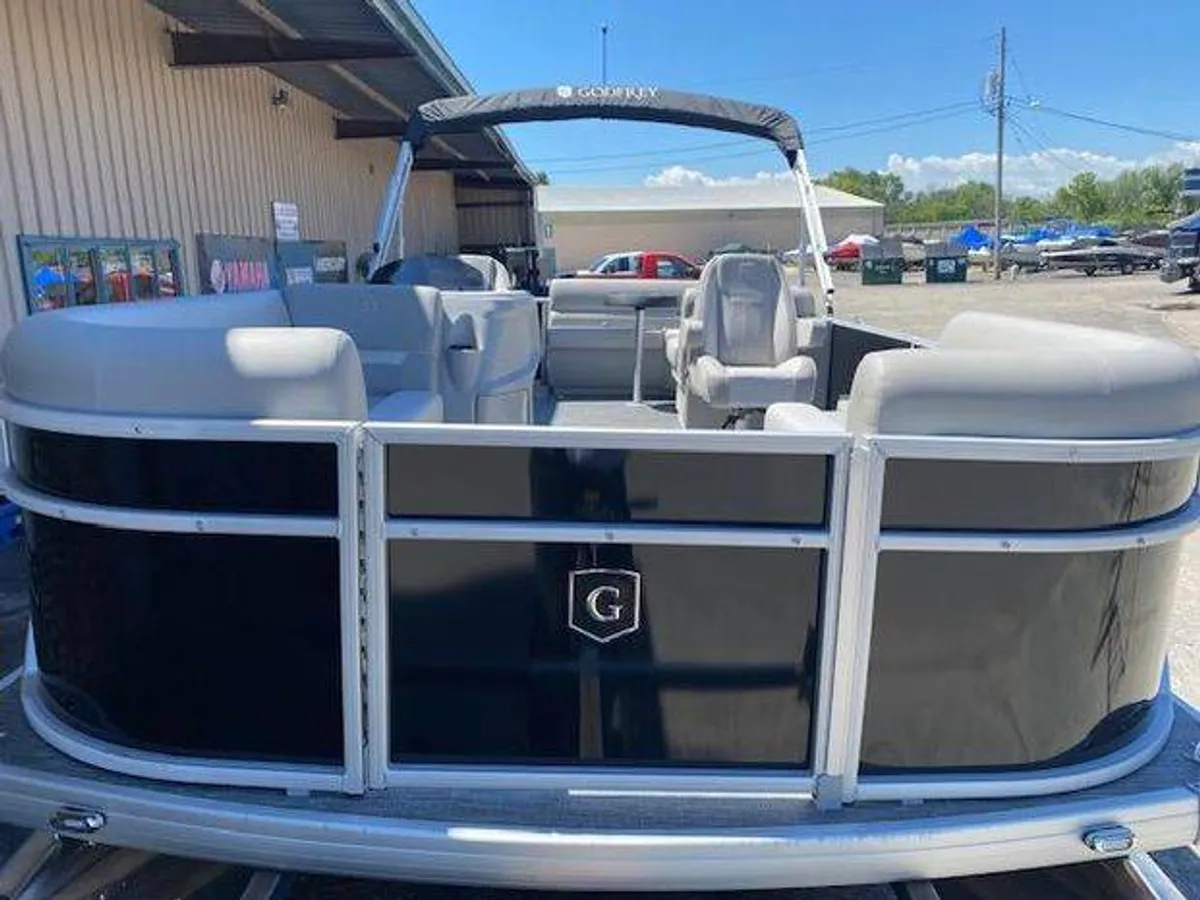 dummy-boat-img