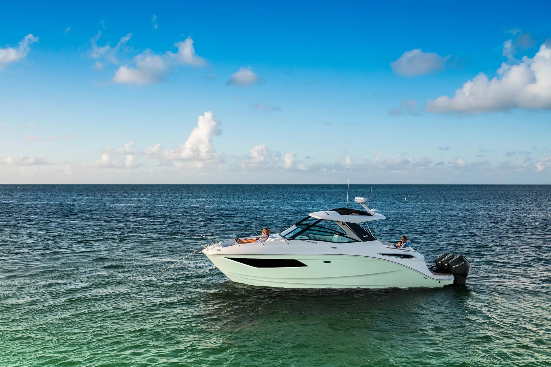 New 2027 Sea ray Sundancer 320 Outboard for Sale | Vancouver, BC | M&P Yacht Centre | 69025c84e3fe4b528f0f0028